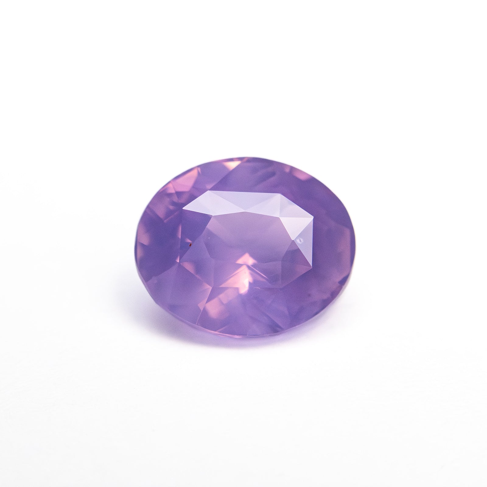 1.53ct 7.69x6.41x3.99mm Oval Brilliant Sapphire 26358-01