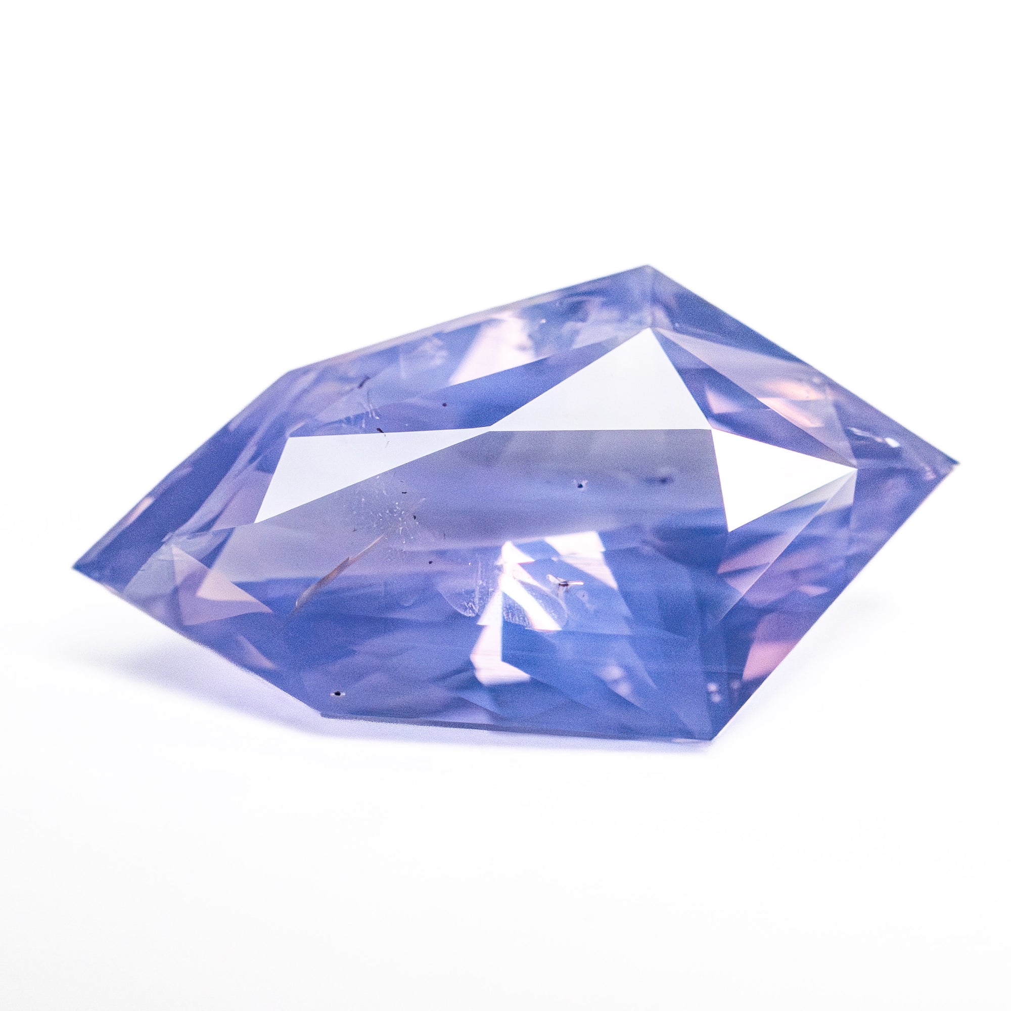 4.66ct 16.07x9.04x5.13mm Shield Brilliant Sapphire 26408-01
