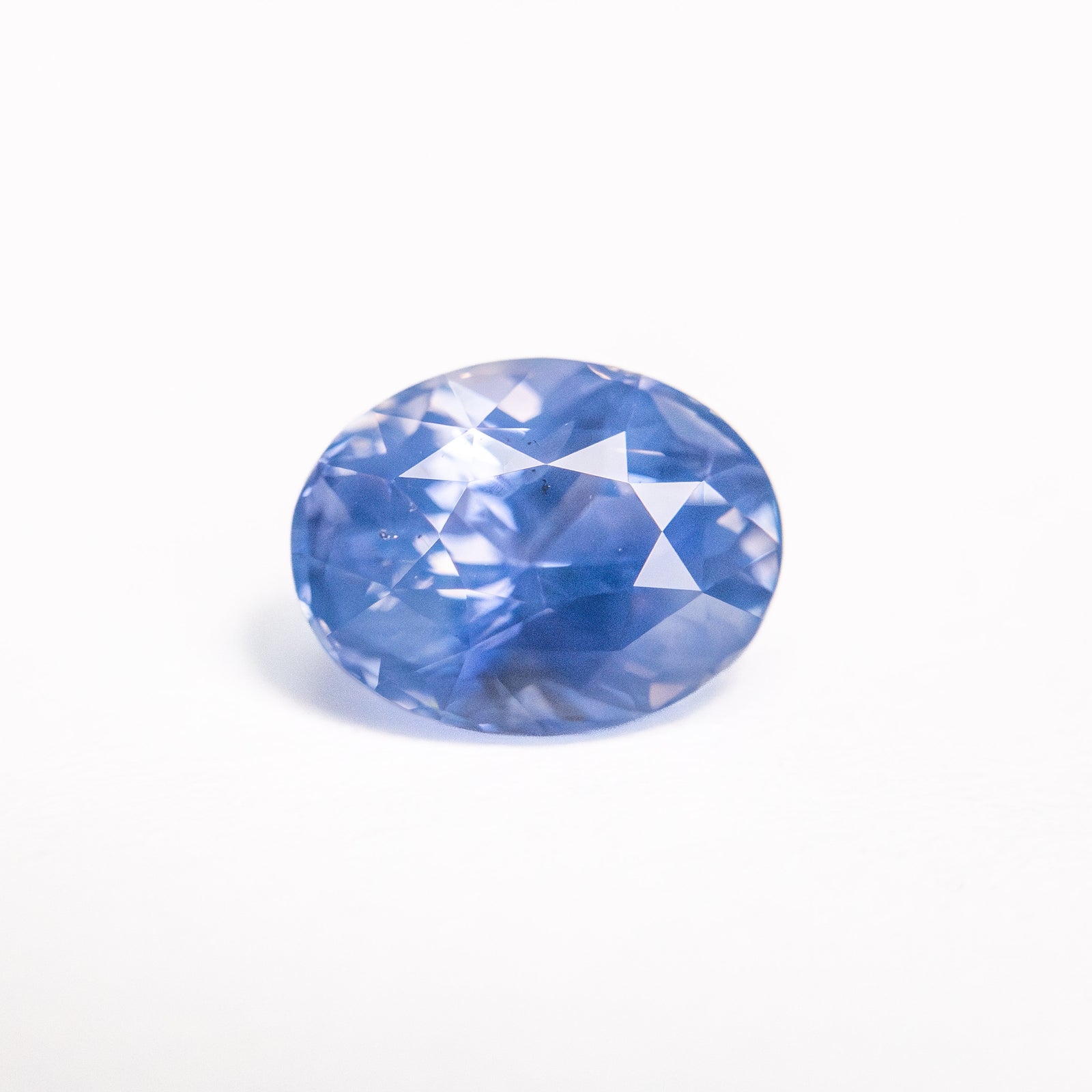 1.54ct 7.63x5.93x4.51mm Oval Brilliant Sapphire 26469-01