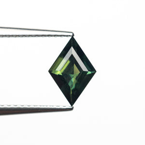1.02ct 9.57x6.54x3.58mm Kite Step Cut Sapphire 26513-01
