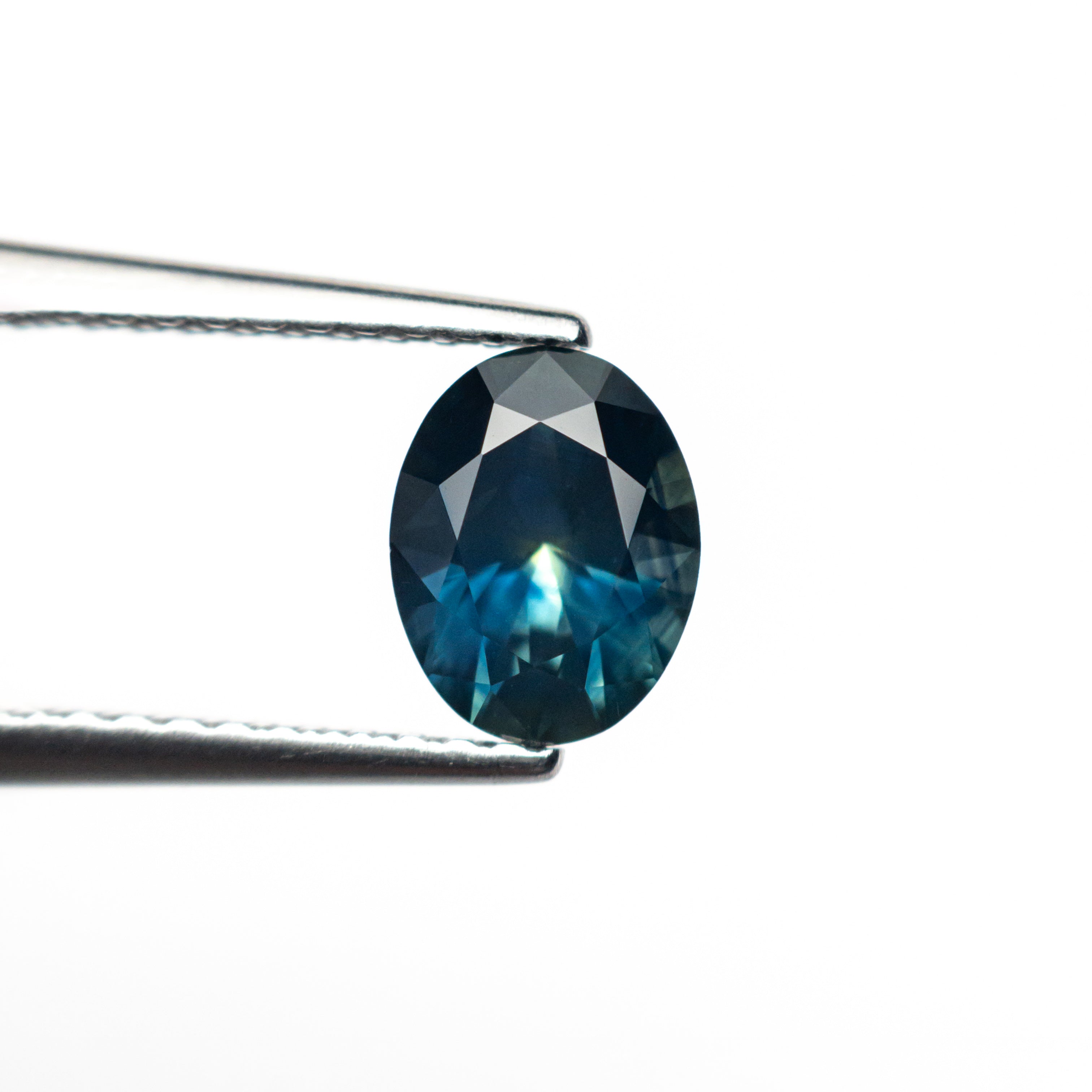 0.99ct 6.81x5.28x3.72mm Oval Brilliant Sapphire 26527-22
