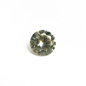 0.79ct 5.71x5.67x3.30mm Round Brilliant Sapphire 26532-04