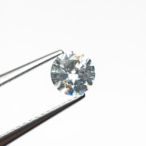 0.81ct 5.71x5.68x3.38mm Round Brilliant Sapphire 26532-05
