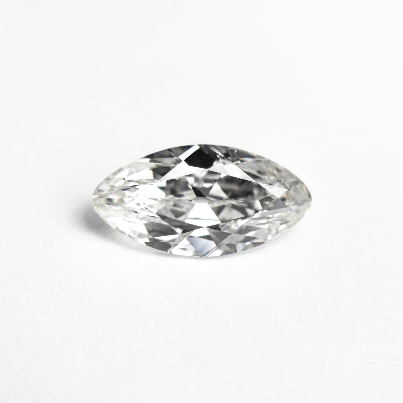 1.01ct 10.16x5.14x2.39mm GIA VS2 F Modern Antique Moval Brilliant 26541-01
