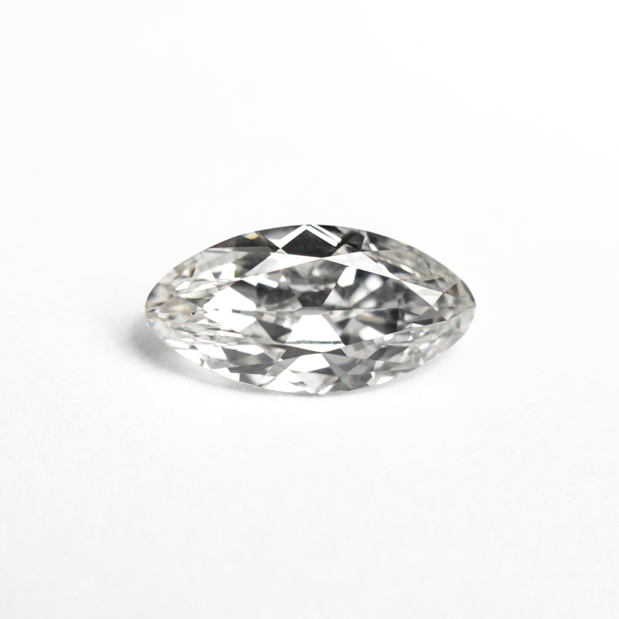 1.05ct 10.19x5.13x2.89mm GIA VS2 F Modern Antique Moval Brilliant 26542-01