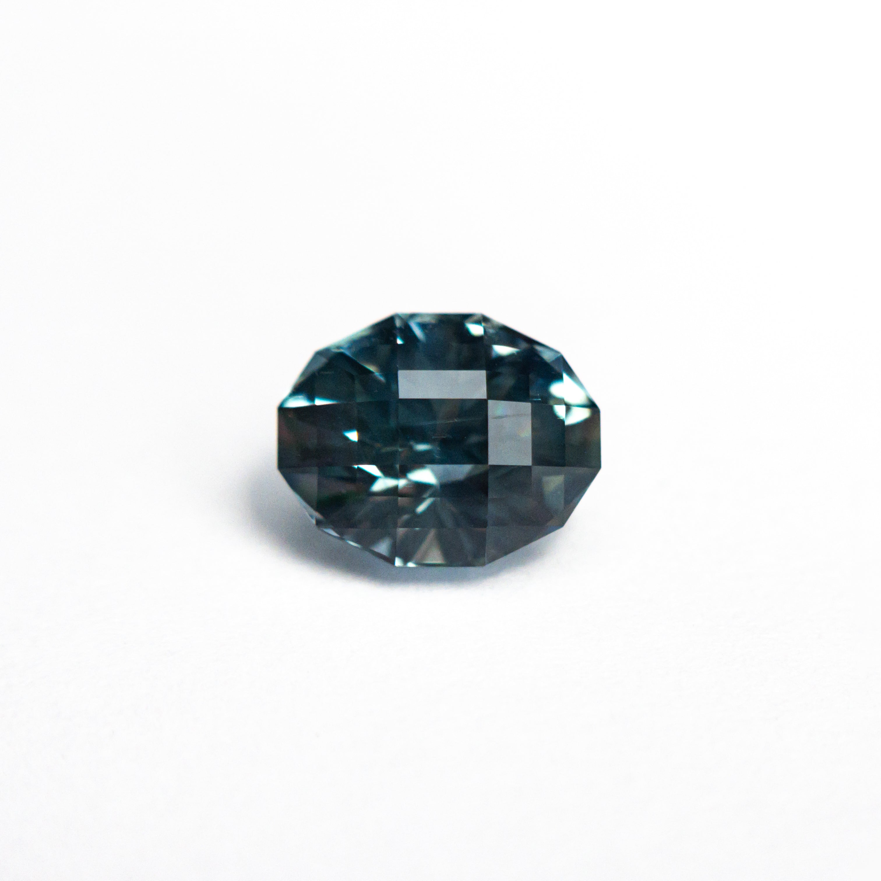 1.30ct 6.98x5.51x4.55mm Geo Oval Brilliant 26555-05