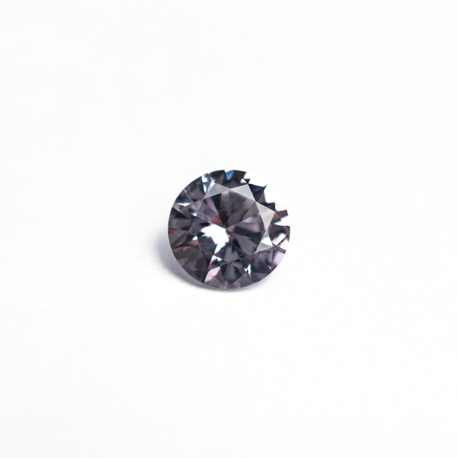 0.53ct 4.99x4.96x2.91mm Round Brilliant Sapphire 26556-09