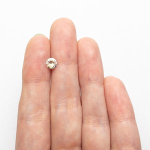 0.66ct 5.37x5.35x3.16mm Round Brilliant Sapphire 26556-11