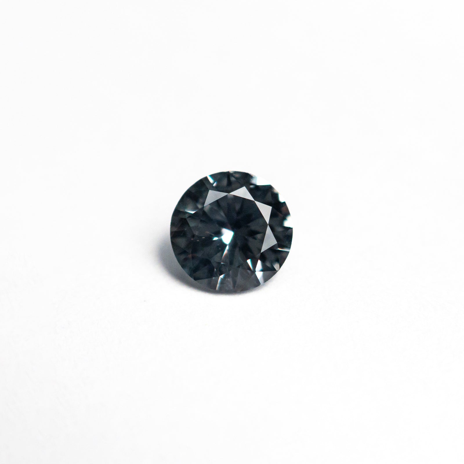 0.52ct 4.95x4.93x2.92mm Round Brilliant Sapphire 26556-14