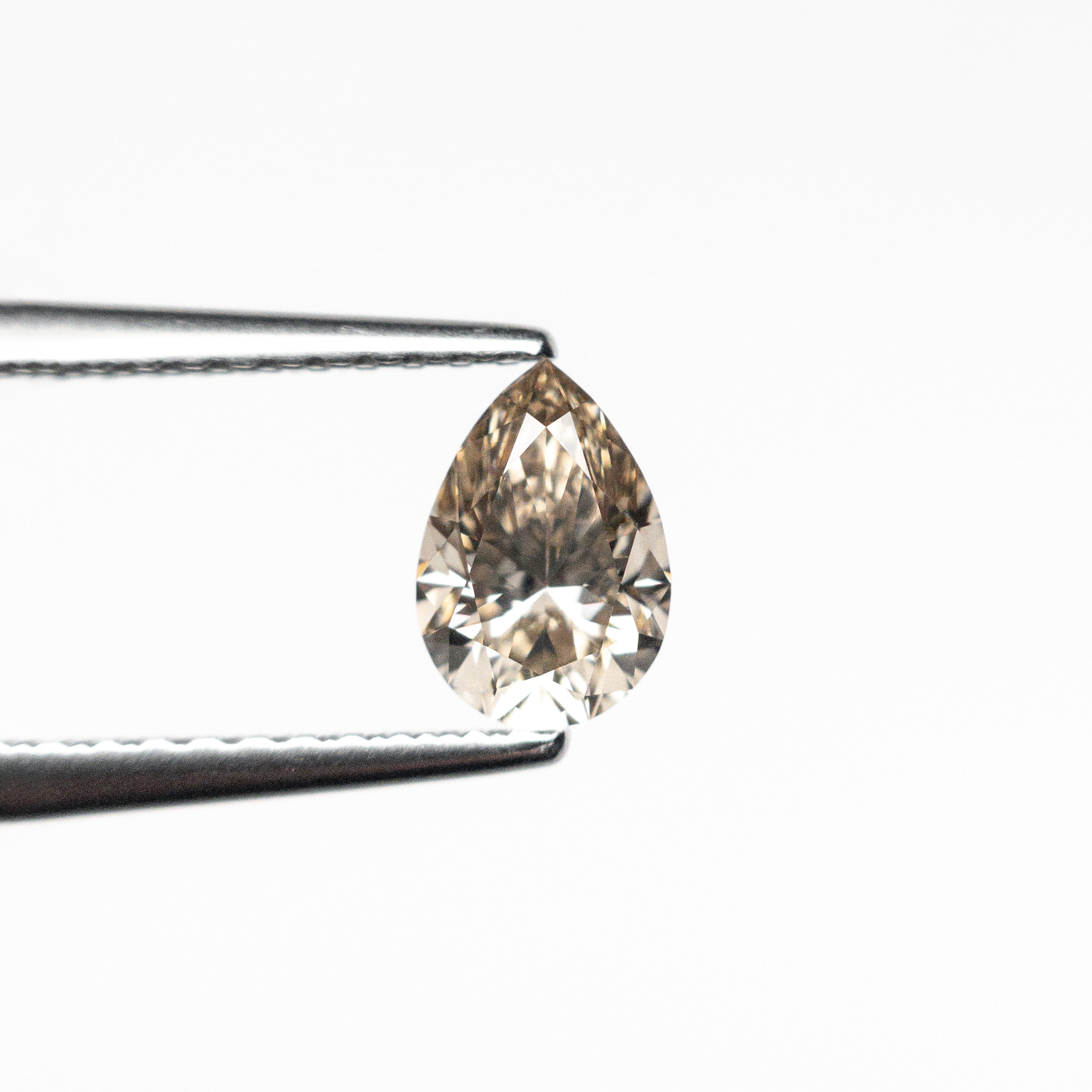 0.52ct 6.53x4.47x2.93mm Pear Brilliant 26605-04