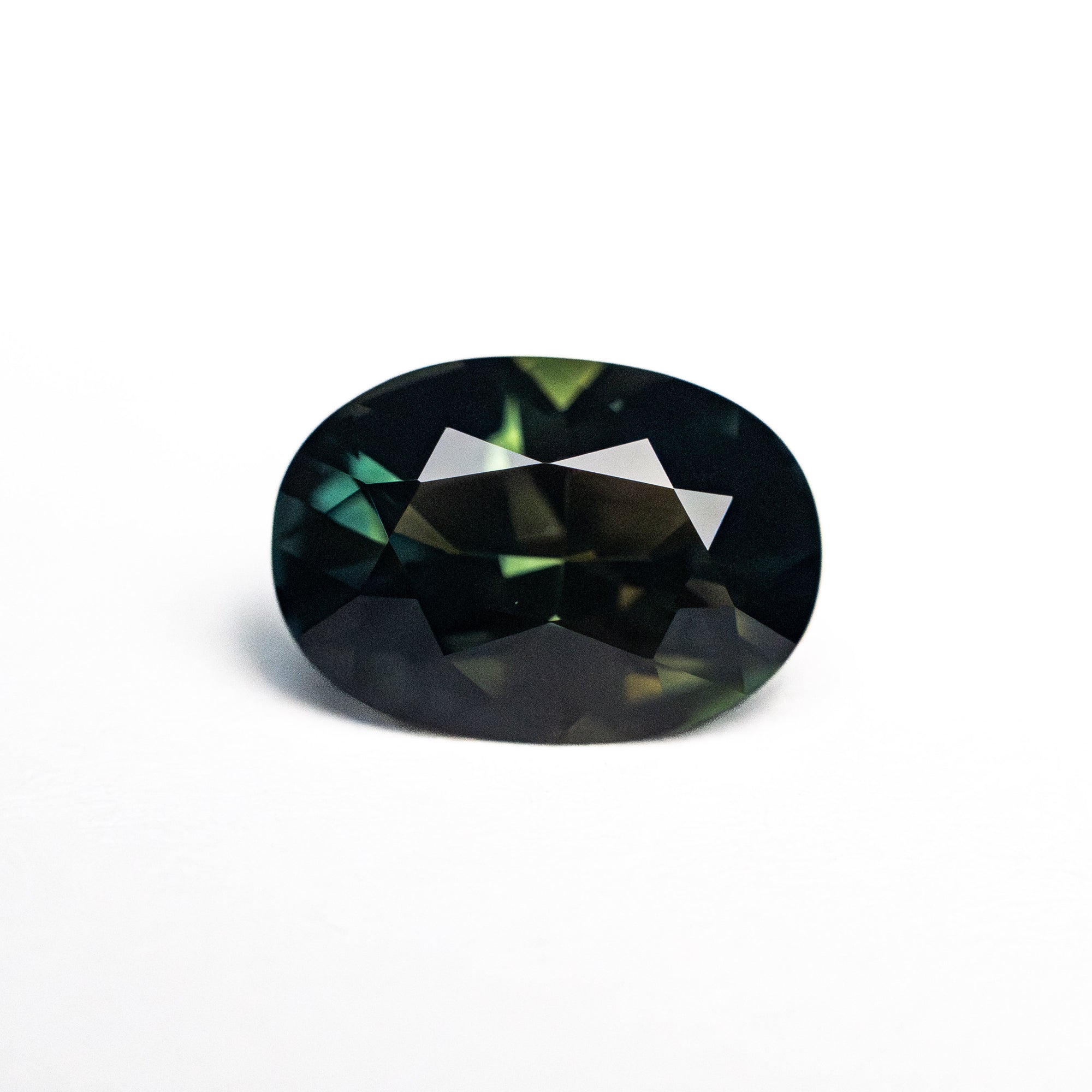 1.58ct 8.62x6.03x4.08mm Oval Brilliant Sapphire 26622-01