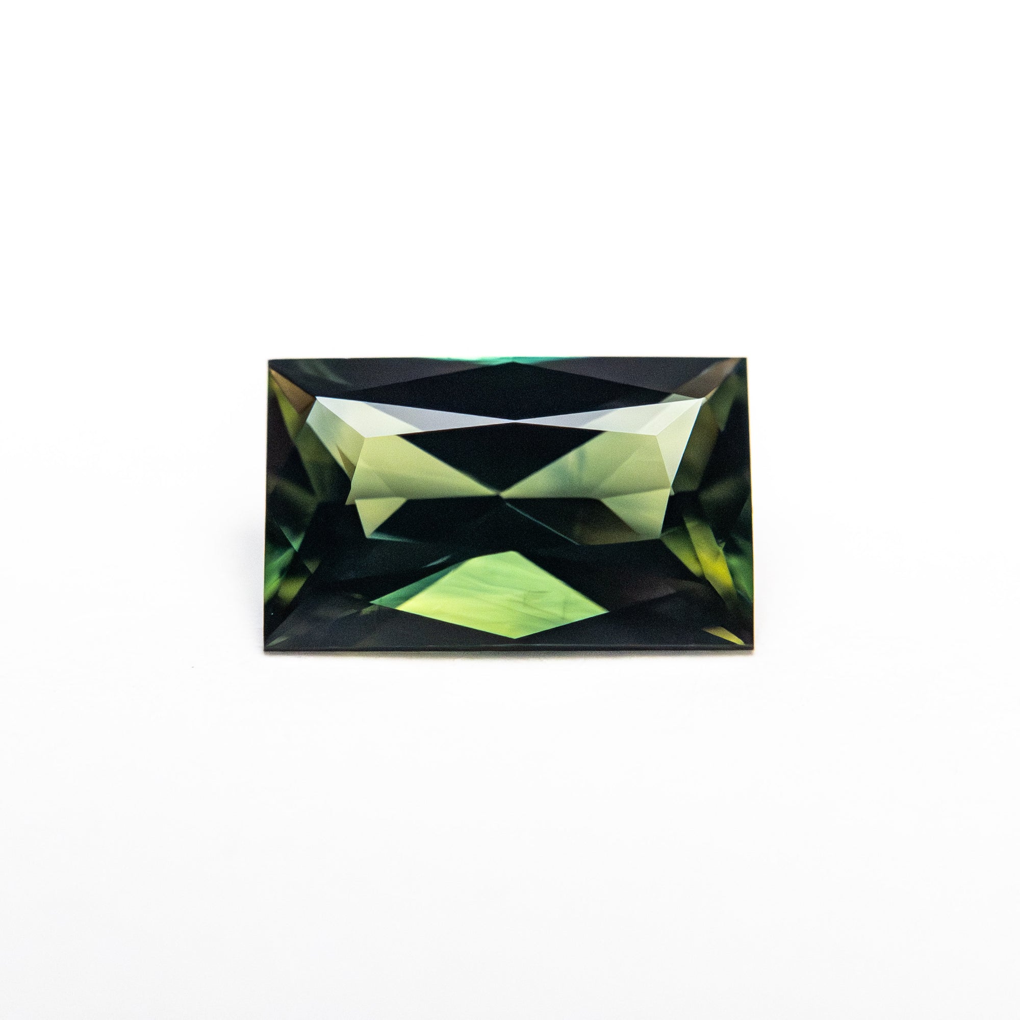 1.31ct 8.07x4.99x3.34mm Rectangle Brilliant Sapphire 26627-02