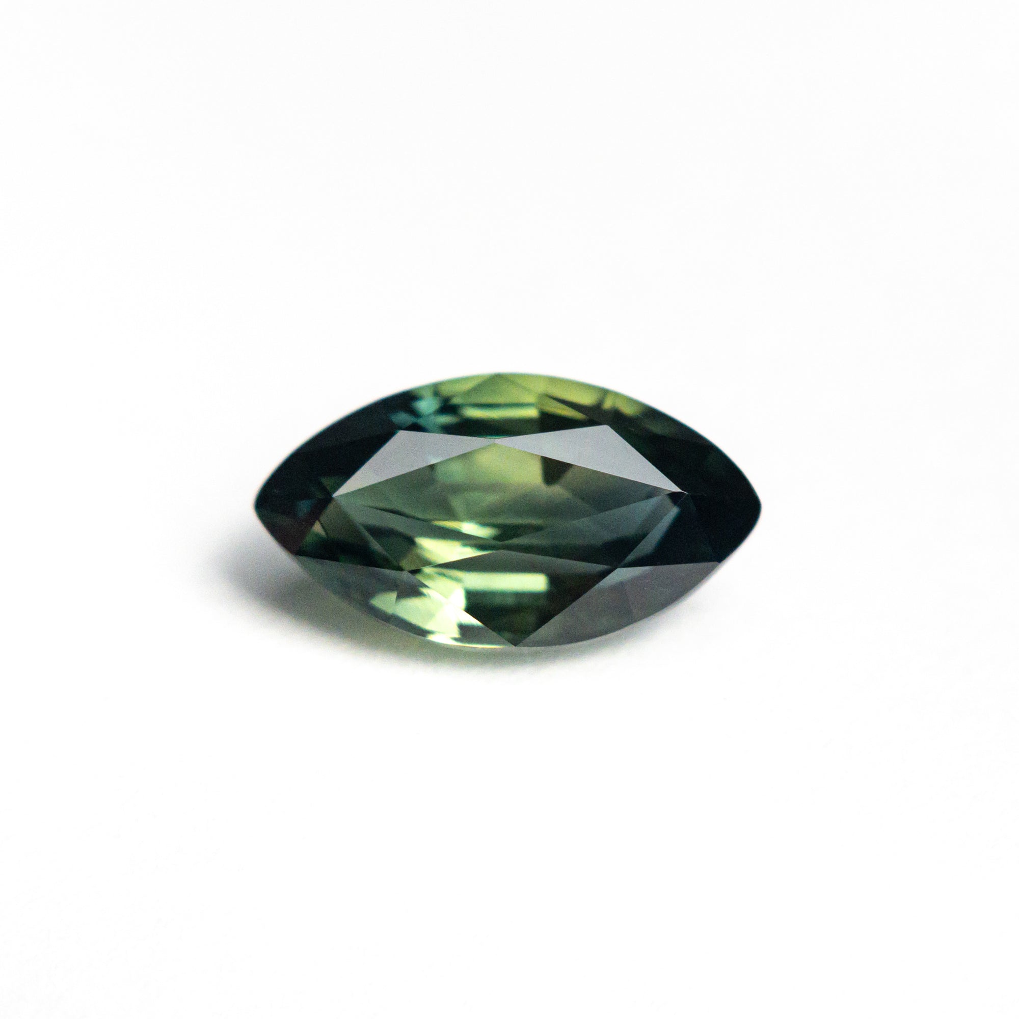 1.84ct 9.93x5.60x4.10mm Marquise Brilliant Sapphire 26631-03