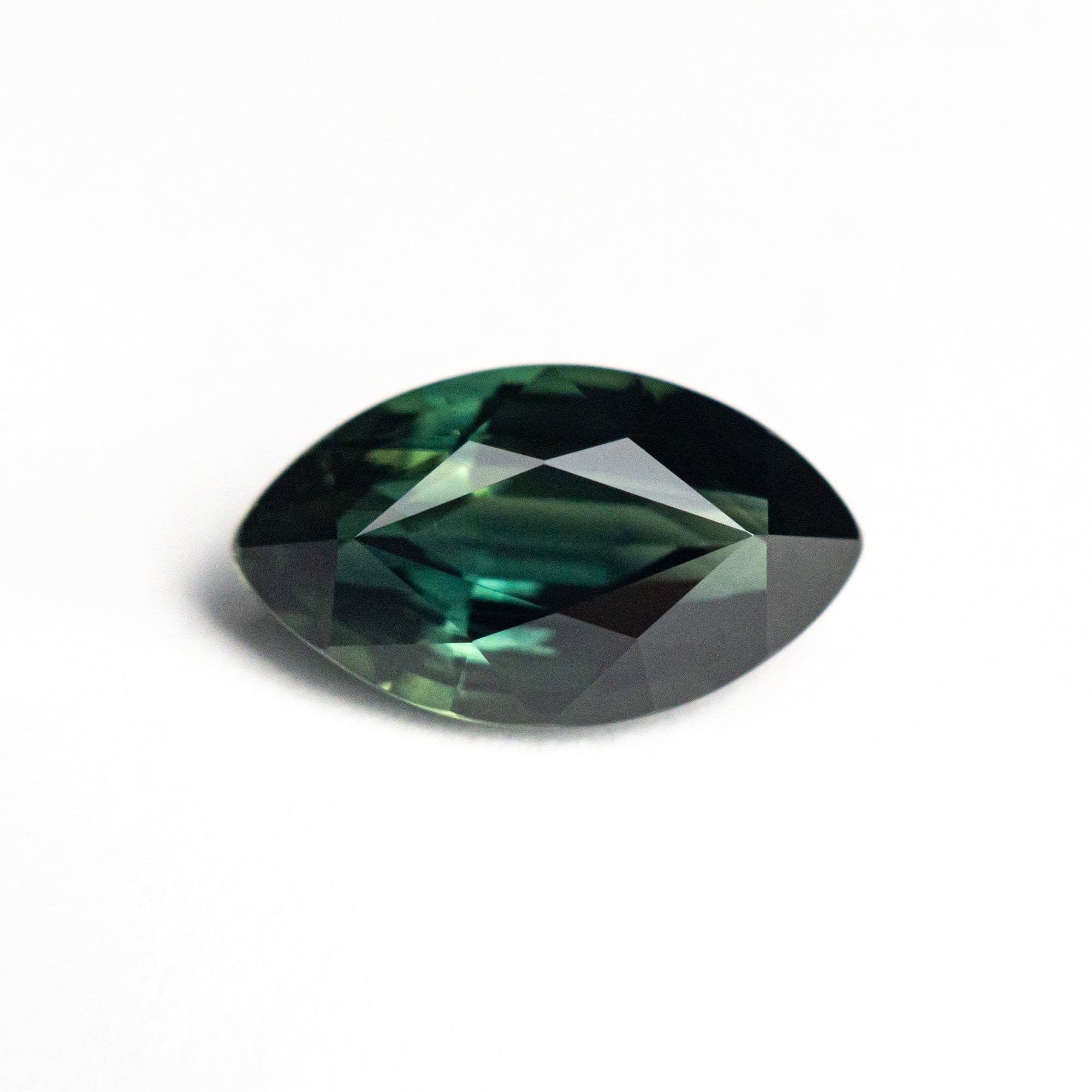 2.66ct 11.28x6.51x4.57mm Marquise Brilliant Sapphire 26632-02