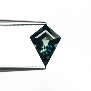1.06ct 8.89x6.62x3.54mm Kite Step Cut Sapphire 26633-03