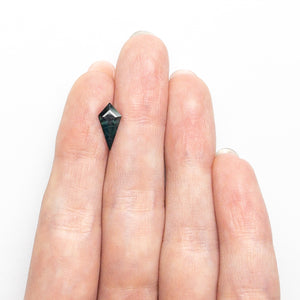 1.00ct 12.18x6.01x2.85mm Kite Step Cut Sapphire 26633-05