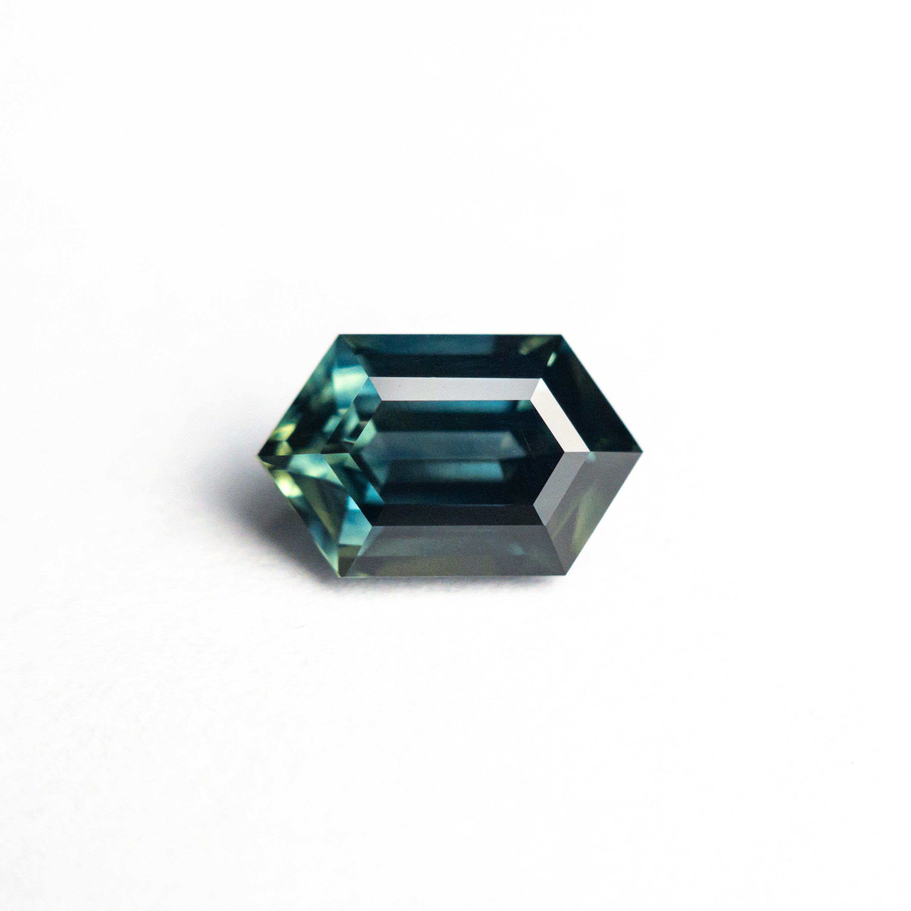 1.40ct 8.27x5.15x3.80mm Hexagon Step Cut Sapphire 26636-01