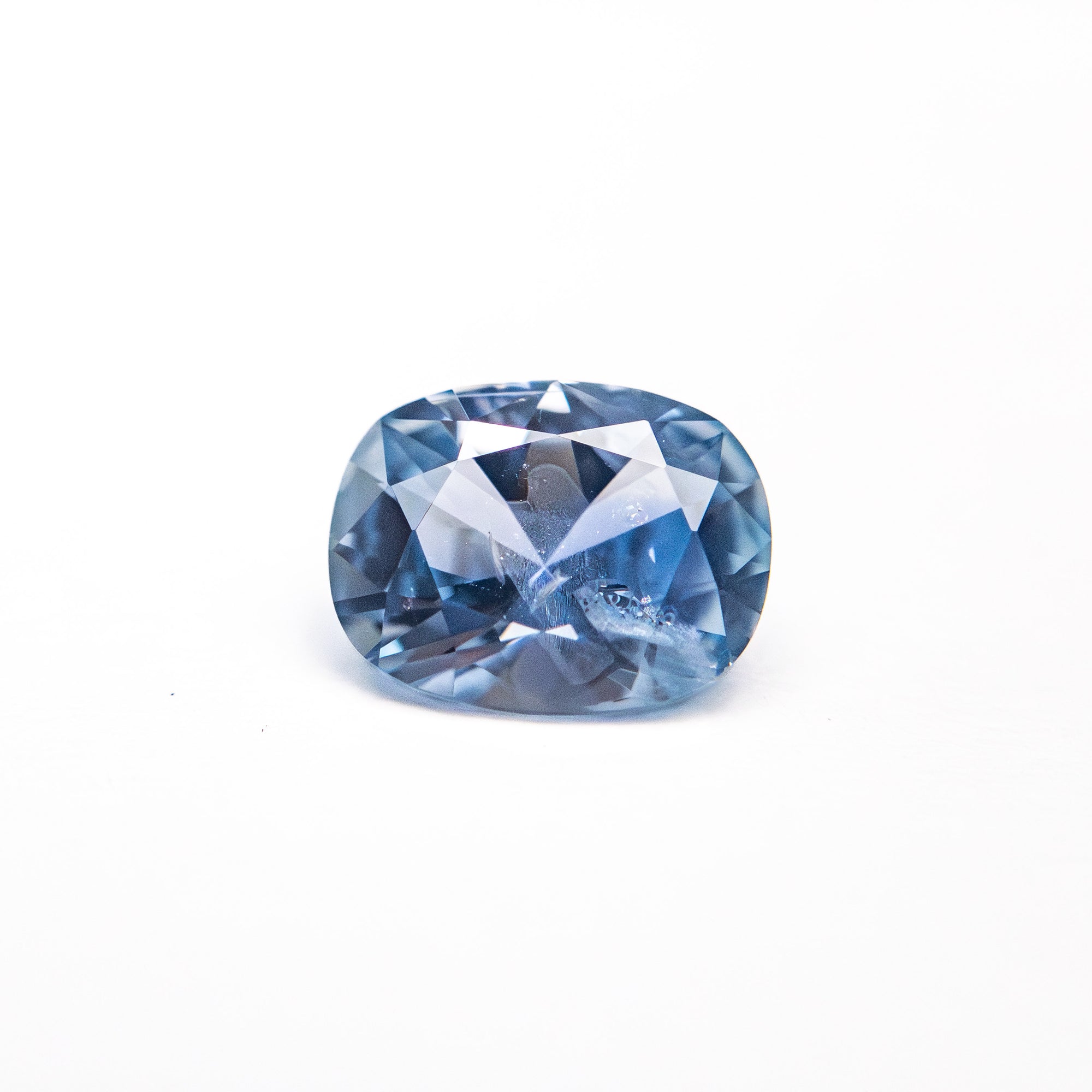 0.97ct 6.71x5.19x3.46mm Cushion Brilliant Sapphire 26674-06