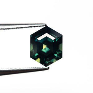 1.84ct 8.45x6.62x4.46mm Hexagon Step Cut Sapphire 26728-03