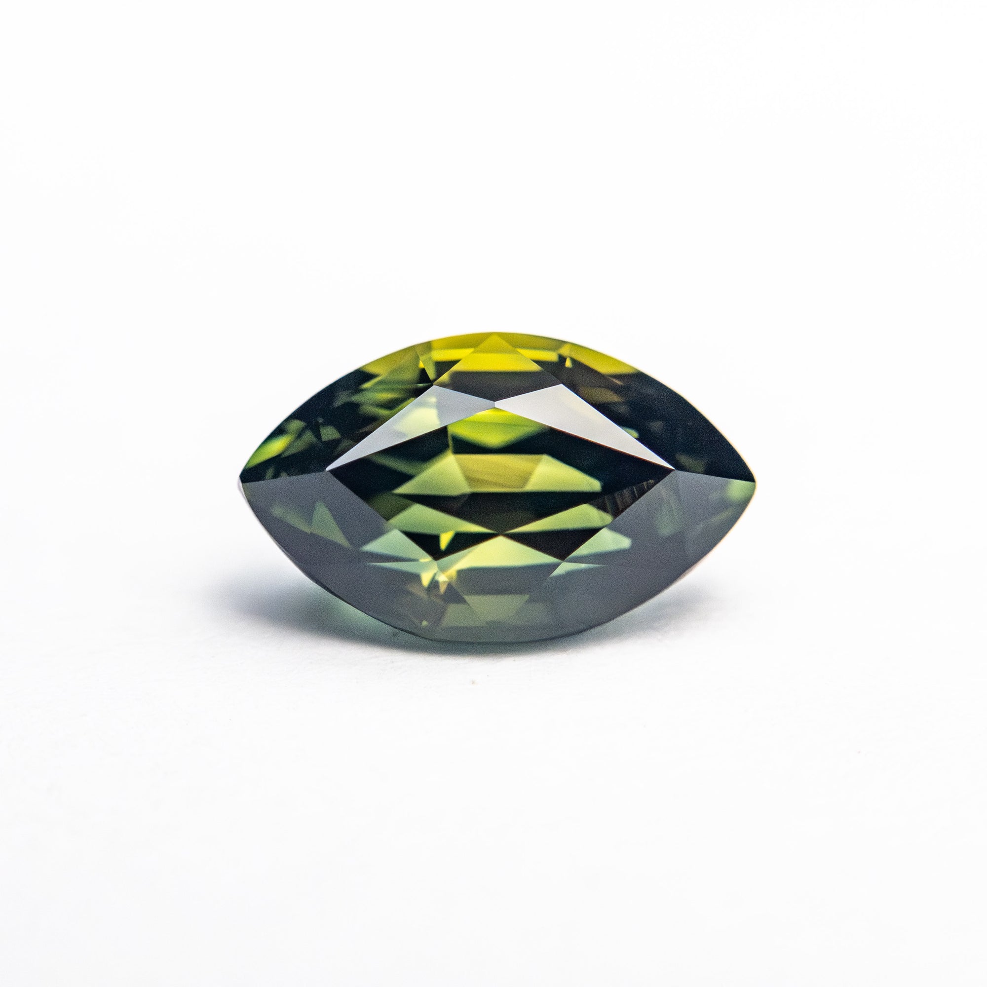 1.70ct 9.09x5.56x4.59mm Marquise Brilliant Sapphire 26737-01