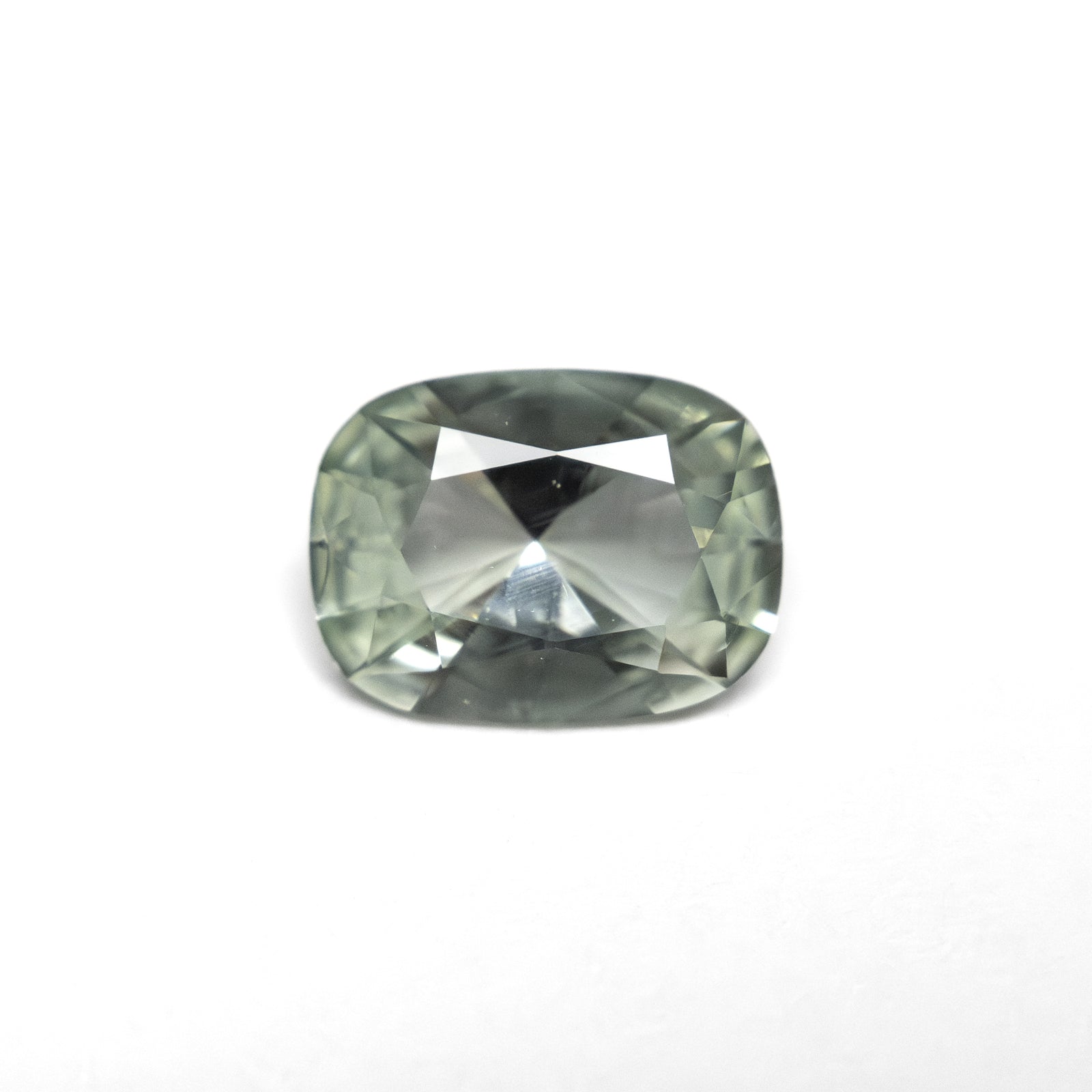 1.04ct 7.56x5.63x3.17mm Cushion Brilliant Sapphire 26765-01