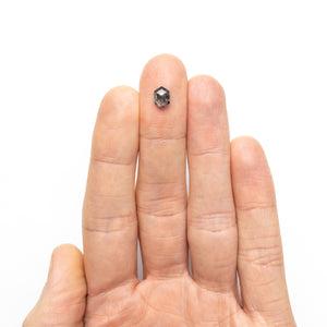 1.27ct 7.49x5.31x3.61mm Hexagon Step Cut 26782-34