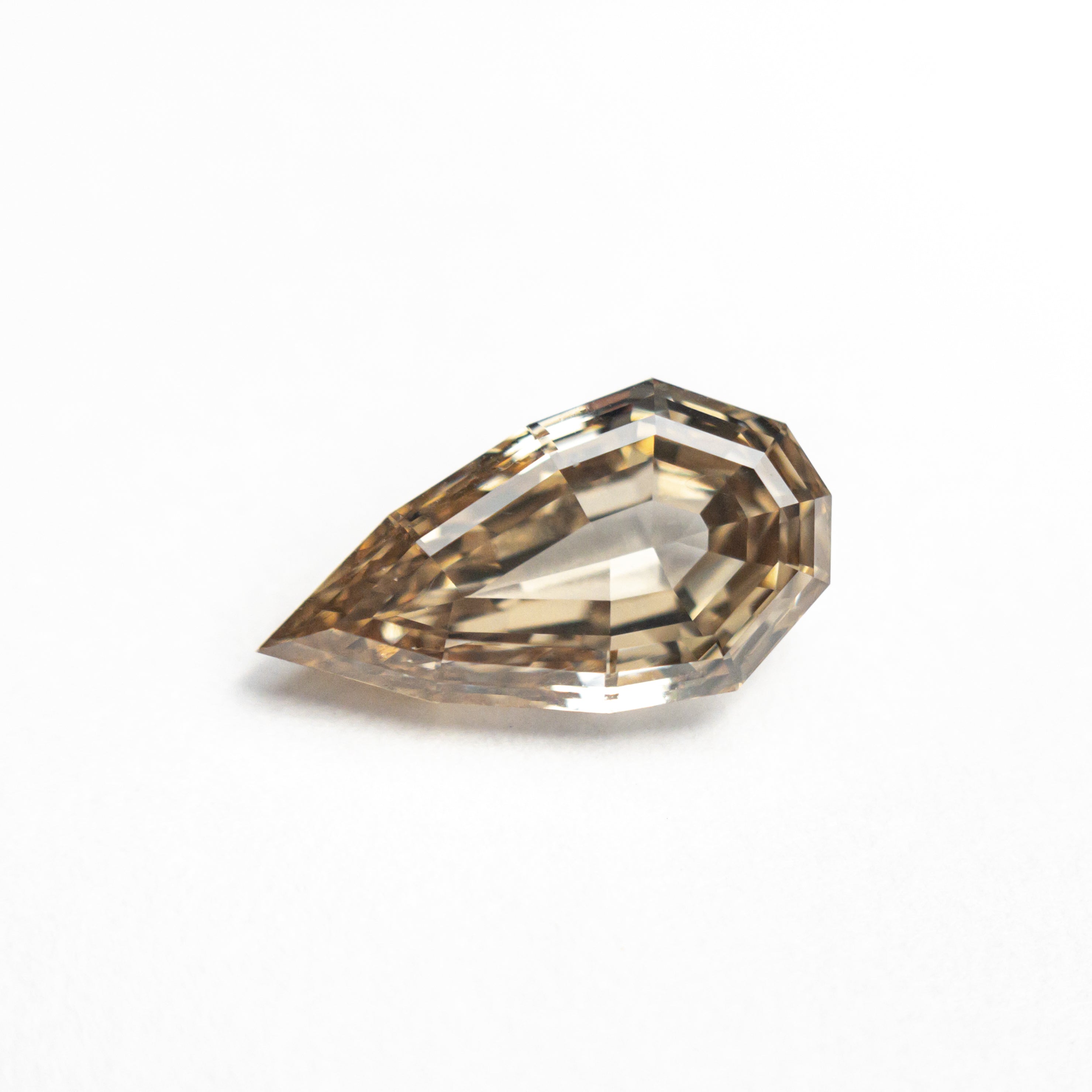 1.17ct 9.86x5.35x3.07mm VS1 C5 Geo Pear Step Cut 27082-17