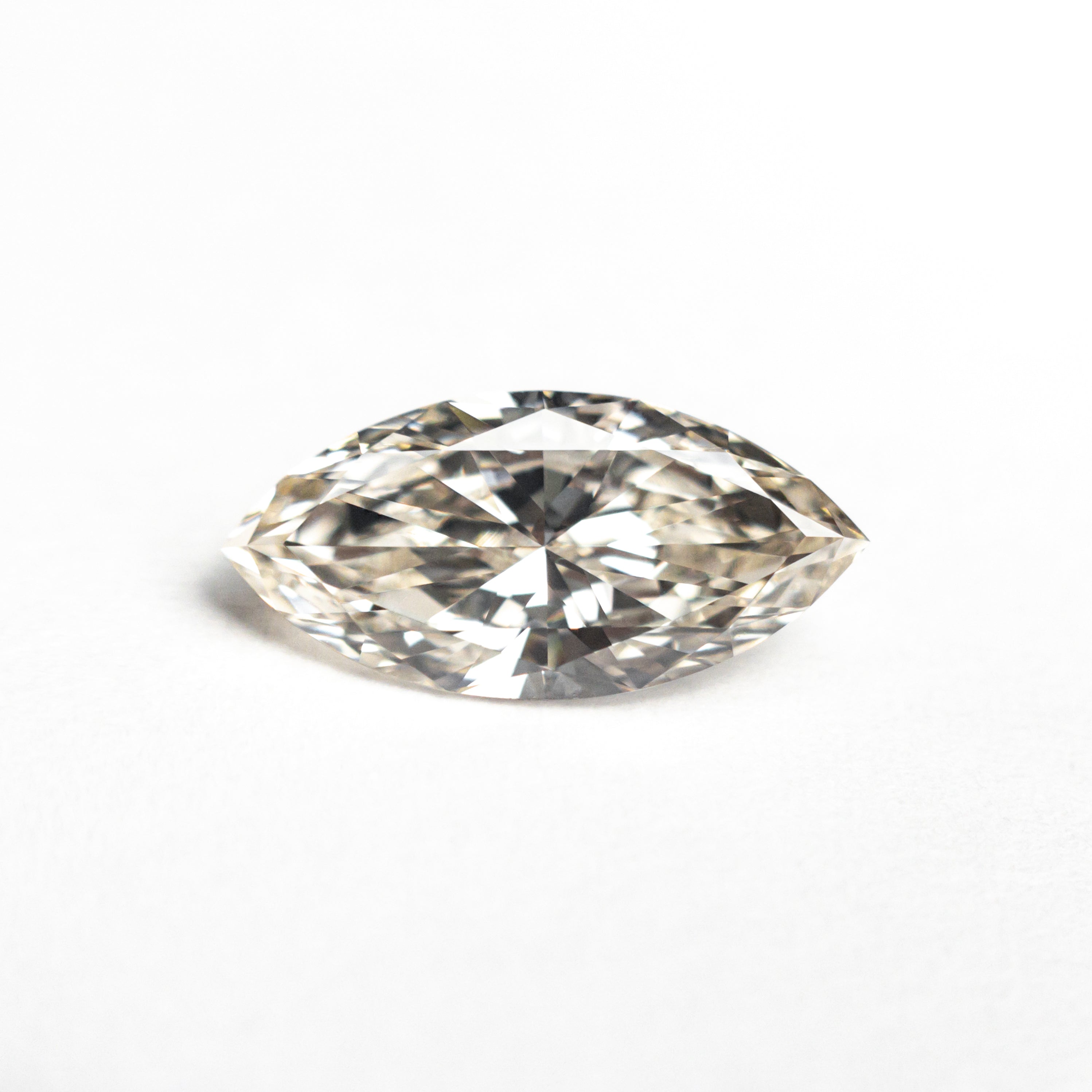 1.05ct 10.99x5.26x3.07mm GIA Internally Flawless M Marquise Brilliant 27091-01