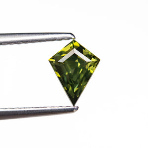 0.94ct 7.40x5.77x4.38mm Kite Step Cut Sapphire 27138-06