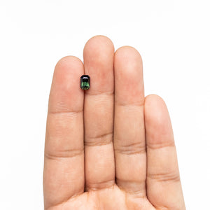 1.06ct 6.90x4.57x3.67mm Cut Corner Rectangle Step Cut Sapphire 27144-03