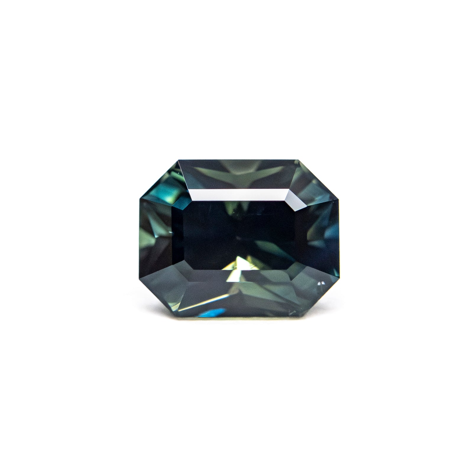 1.65ct 7.00x5.50x5.04mm Cut Corner Rectangle Step Cut Sapphire 27145-01