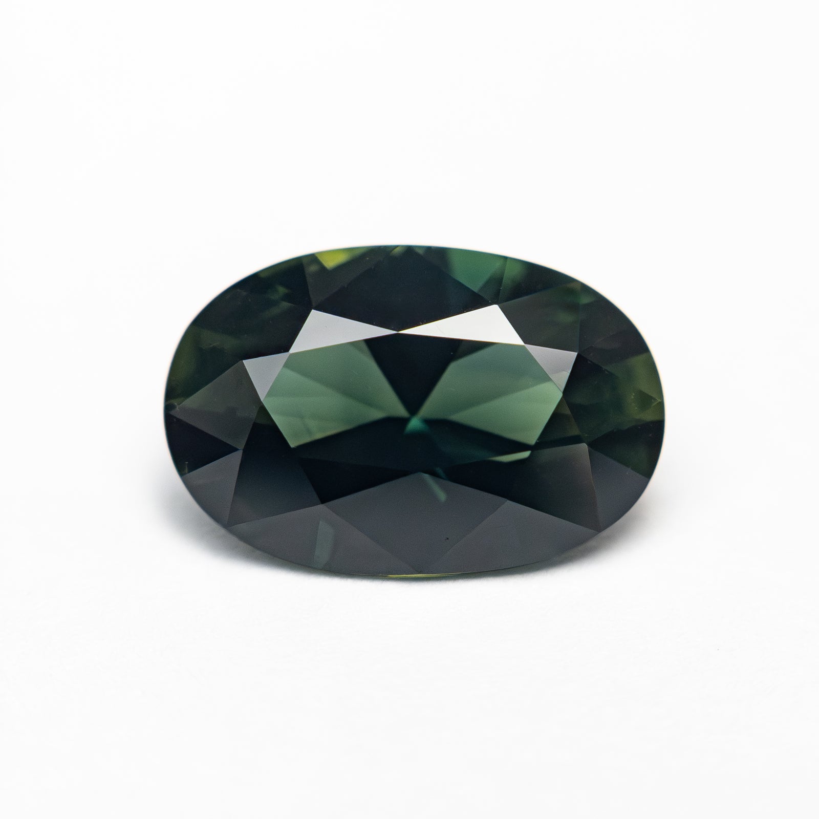 1.88ct 9.14x6.15x4.67mm Oval Brilliant Sapphire 27151-03