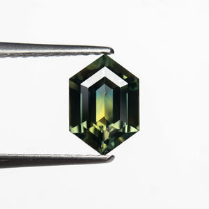 1.06ct 7.70x5.32x3.36mm Hexagon Step Cut Sapphire 27153-04