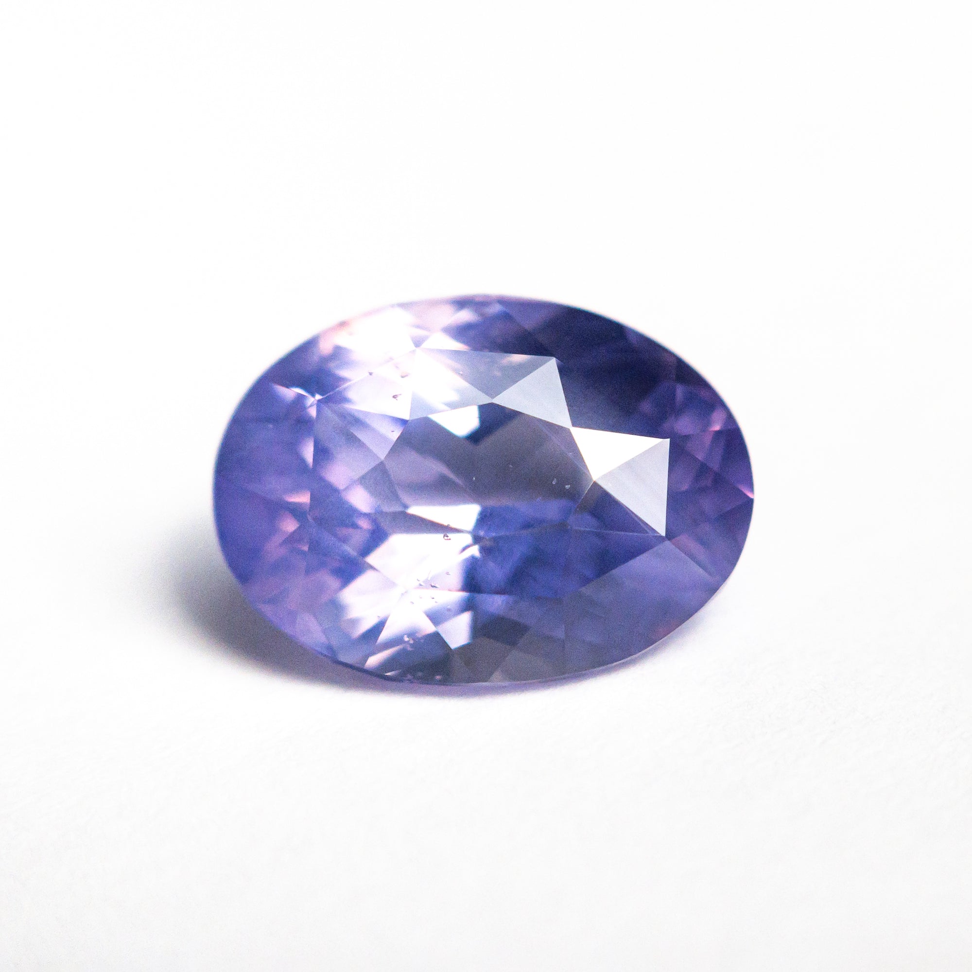 3.63ct 10.51x7.74x5.50mm Oval Brilliant Sapphire 27165-01