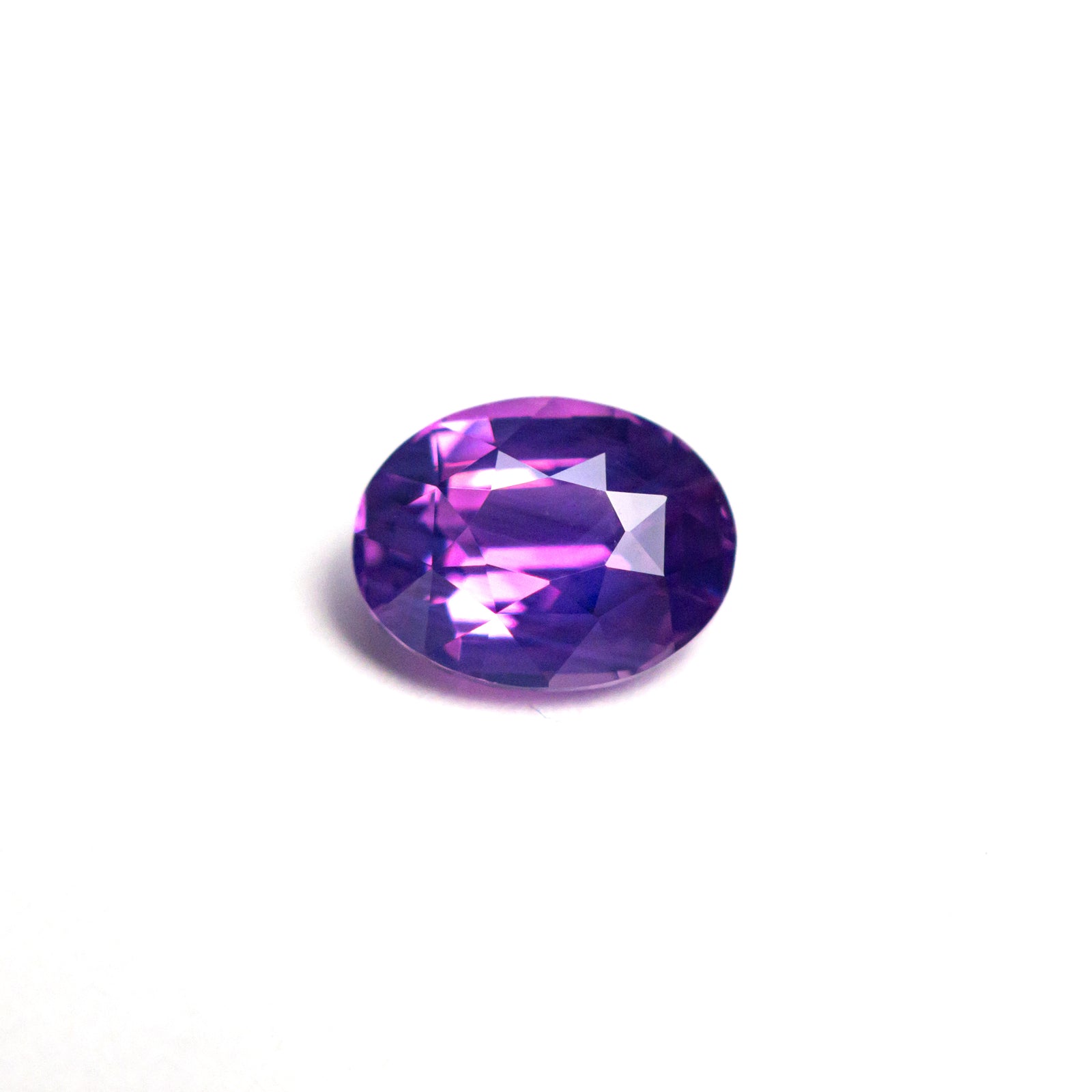 1.03ct 6.69x5.20x3.42mm Oval Brilliant Sapphire 27201-01