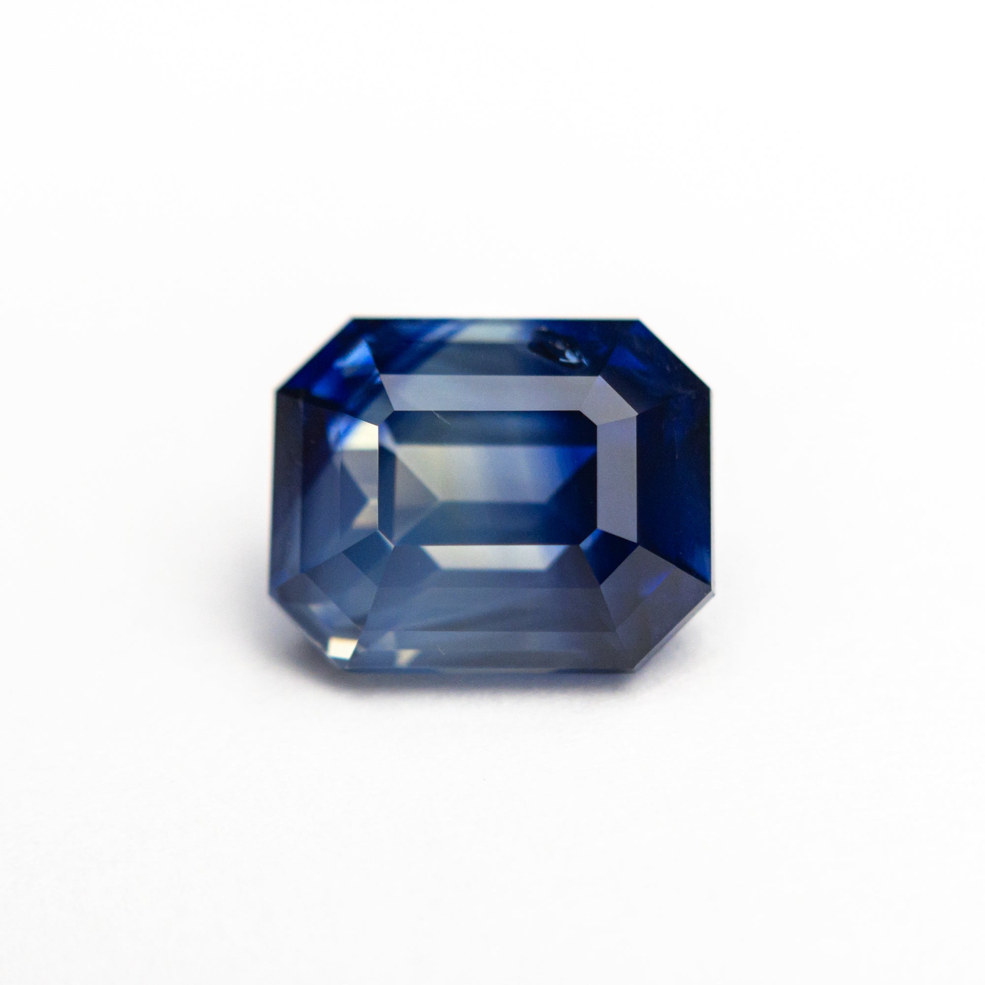 3.04ct 8.54x6.91x5.31mm Cut Corner Rectangle Step Cut Sapphire 27203-01