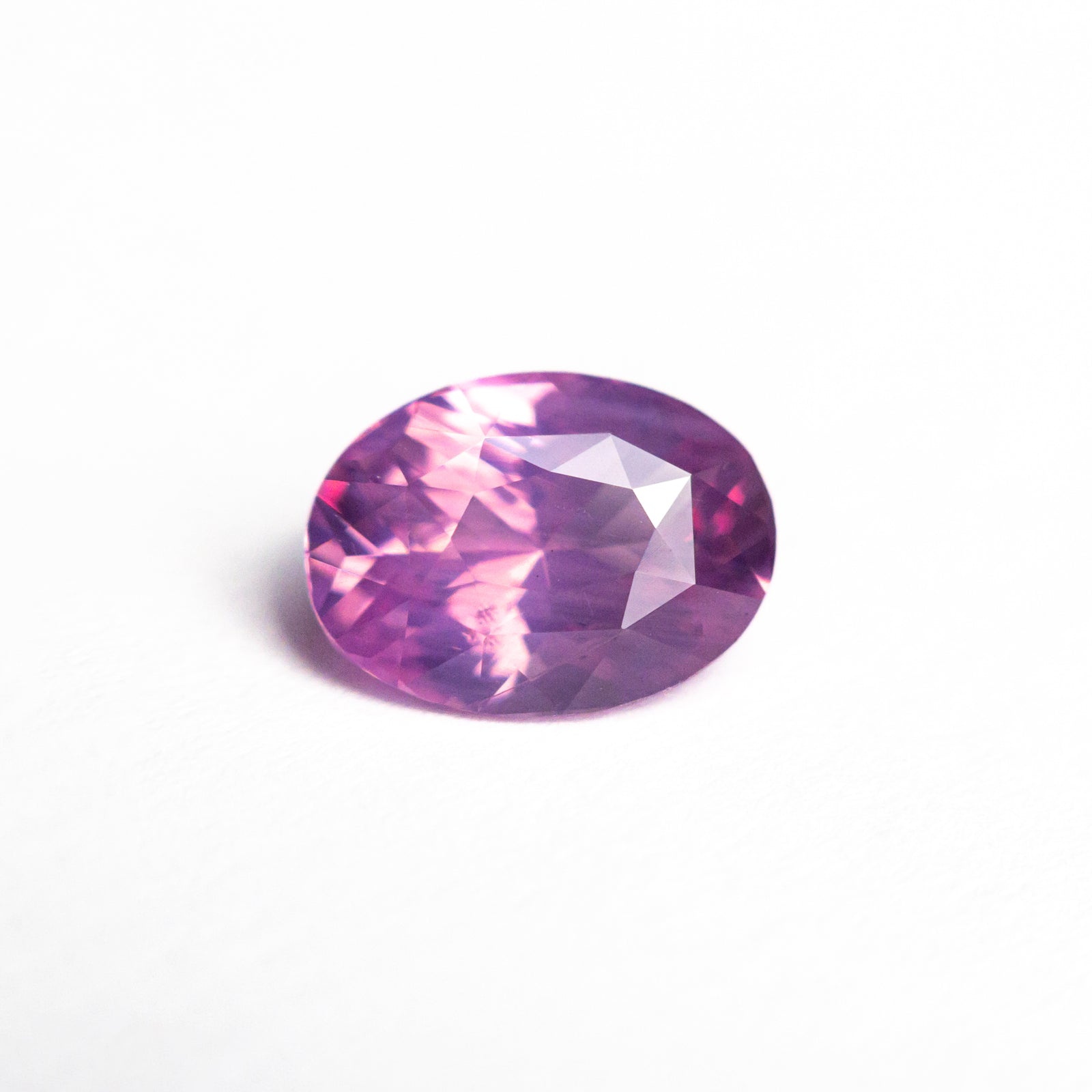 1.60ct 8.34x6.14x4.05mm Oval Brilliant Sapphire 27220-01