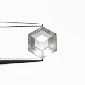 1.65ct 7.61x6.60x4.16mm Hexagon Step Cut 27231-08