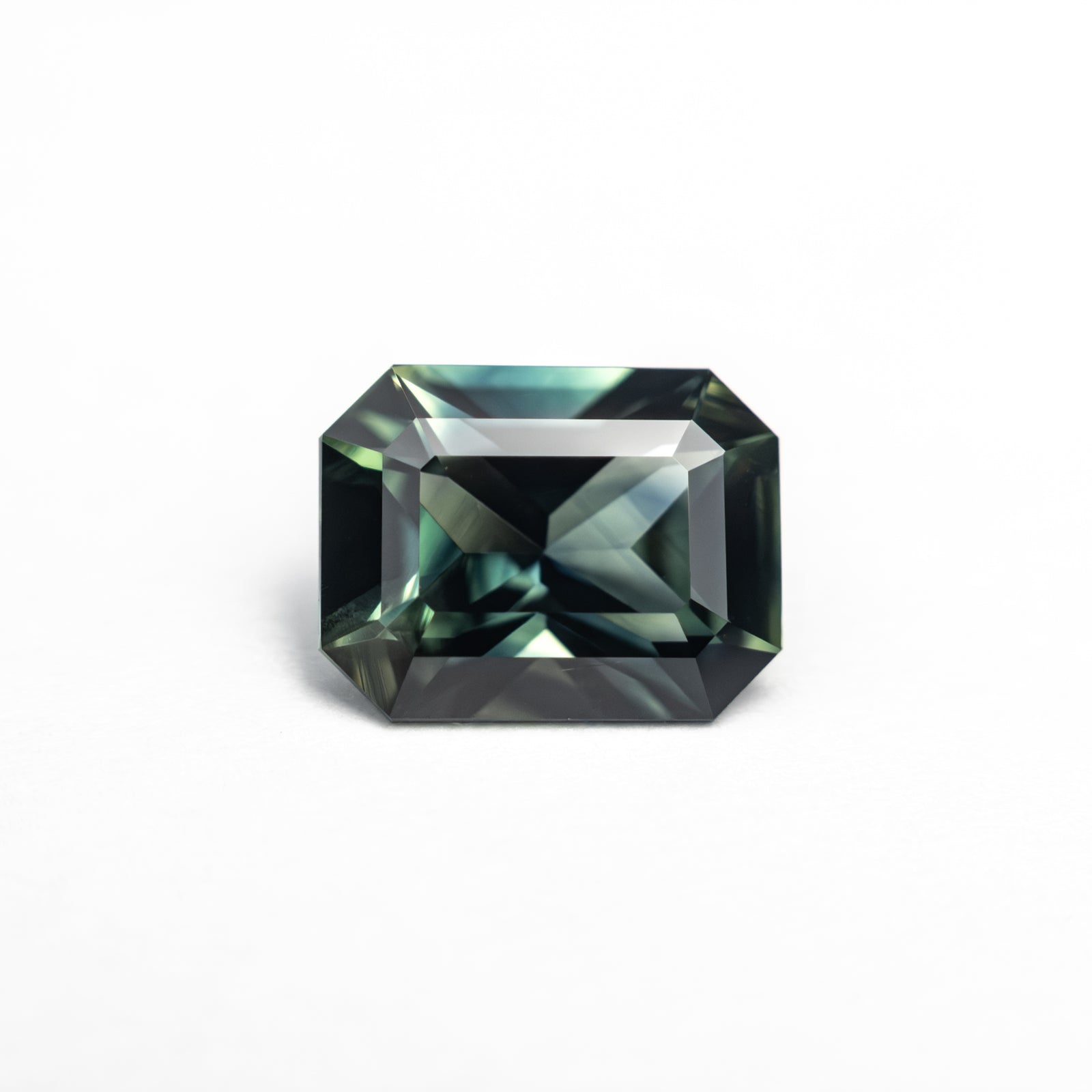 1.70ct 8.04x6.20x4.01mm Cut Corner Rectangle Step Cut Sapphire 27307-01