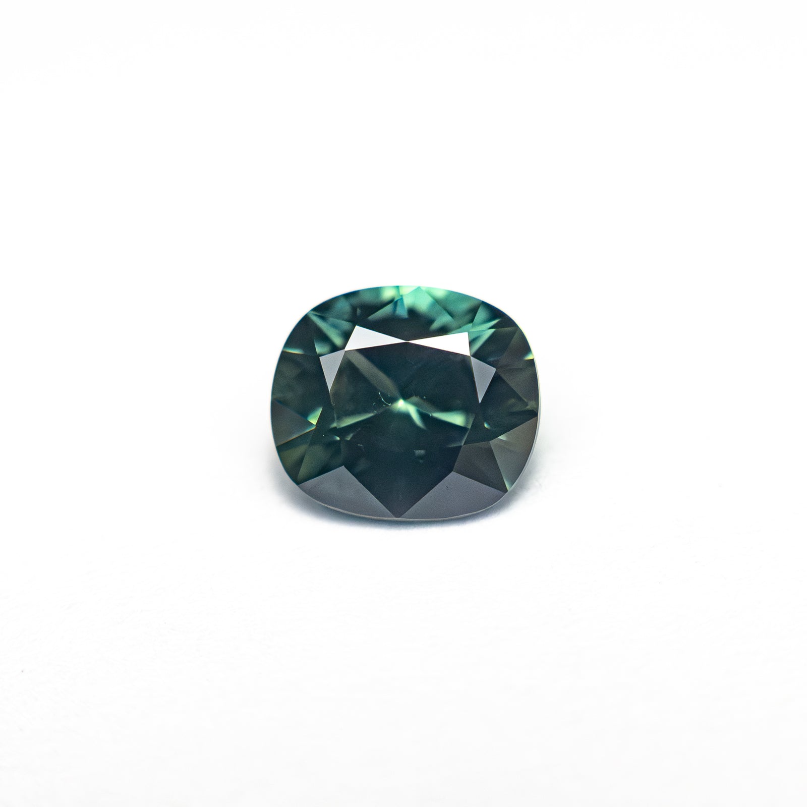 0.85ct 5.85x5.32x3.48mm Cushion Brilliant Sapphire 27336-08