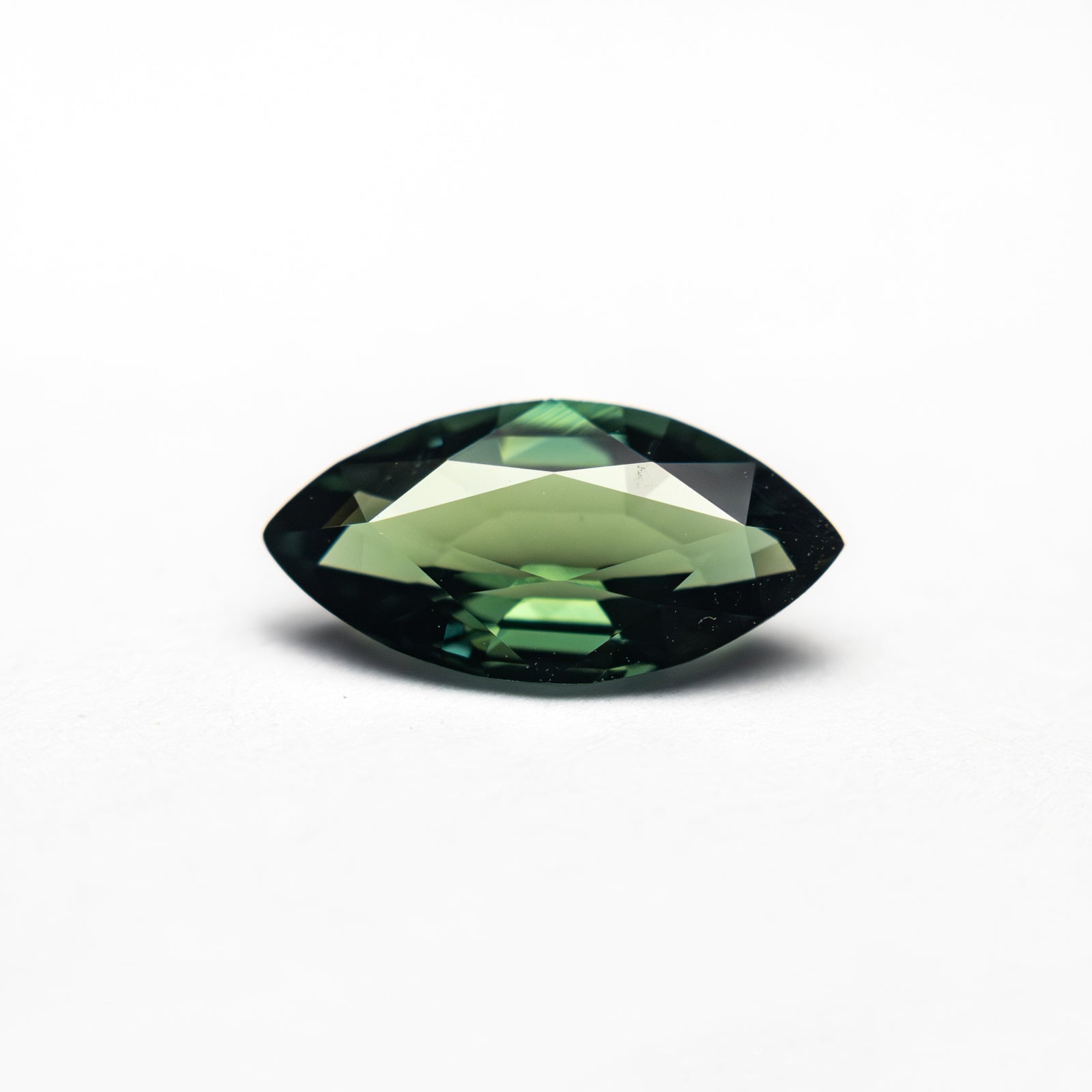 1.17ct 9.85x5.09x3.08mm Marquise Brilliant Sapphire 27344-04