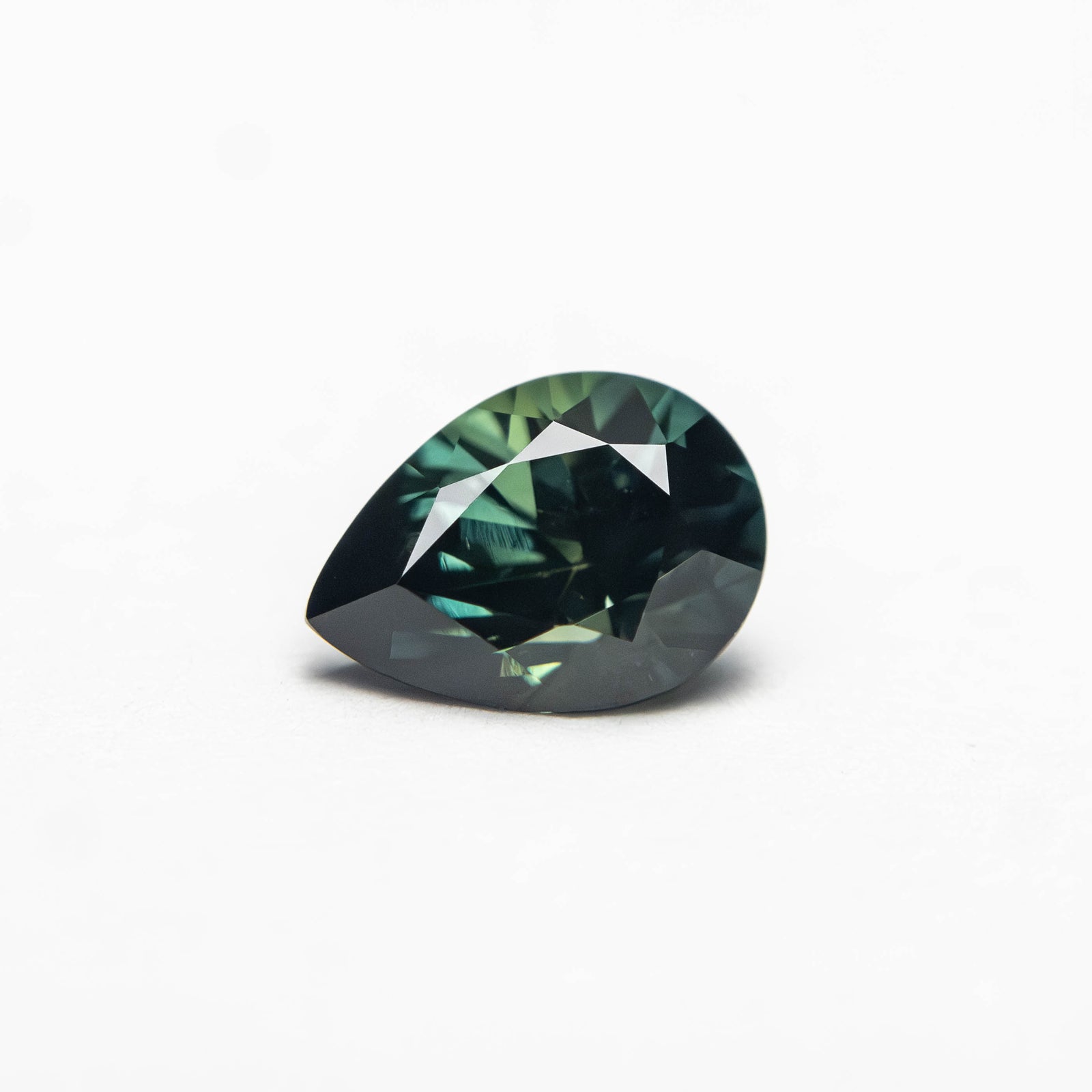 0.73ct 6.62x4.83x3.50mm Pear Brilliant Sapphire 27363-08