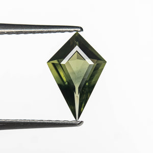 0.67ct 9.19x6.15x2.40mm Kite Step Cut Sapphire 27363-12