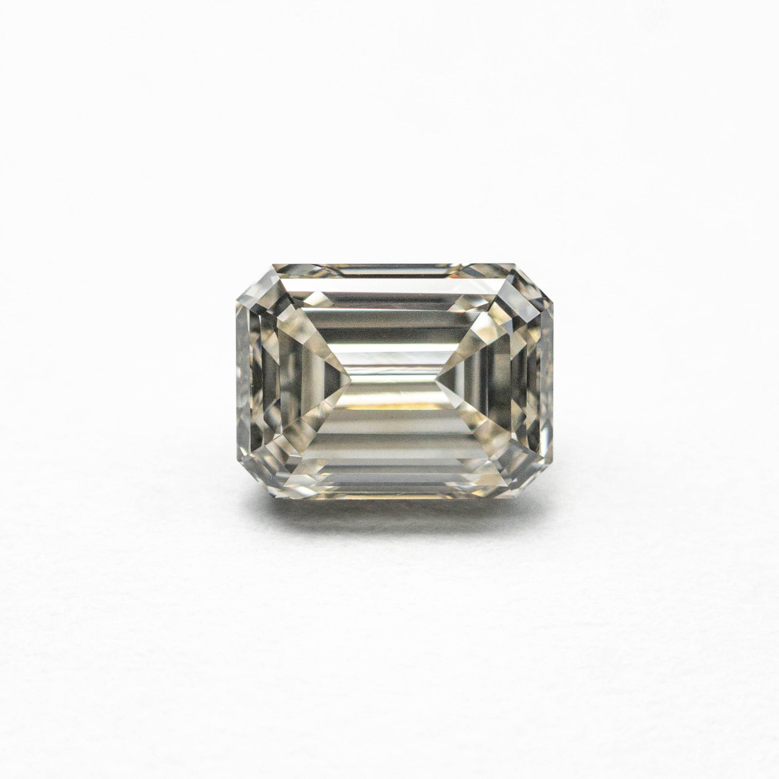 1.02ct 6.40x4.76x3.35mm VS1 Q-R Cut Corner Rectangle Step Cut 27376-10