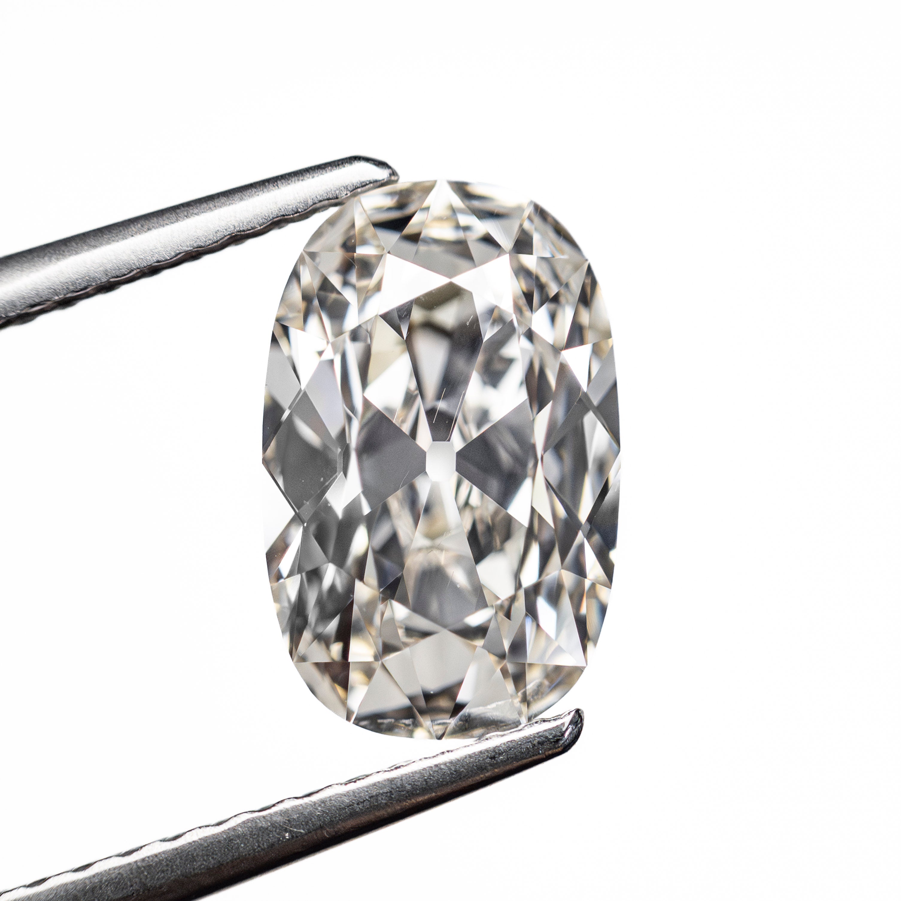 2.03ct 10.46x6.66x3.96mm GIA VVS1 J Modern Antique Old Mine Cut 🇨🇦 27399-01