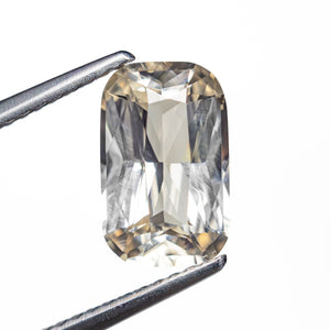2.57ct 10.19x6.40x4.09mm Cushion Brilliant Sapphire 27432-01