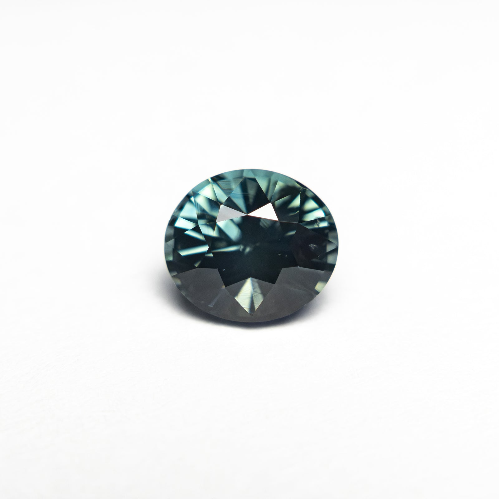 1.30ct 6.65x5.86x4.53mm Oval Brilliant Sapphire 27459-01