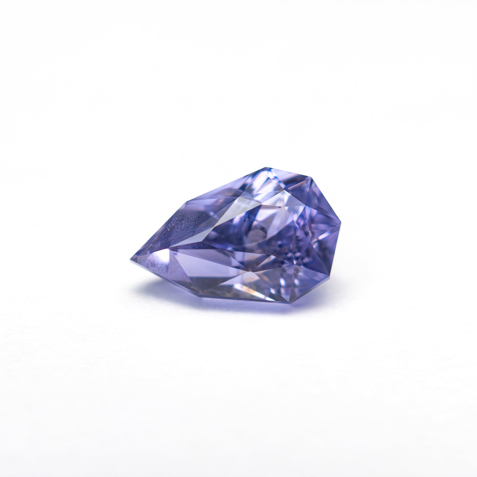 1.55ct 8.52x5.56x4.56mm Geo Pear Brilliant Sapphire 27472-01