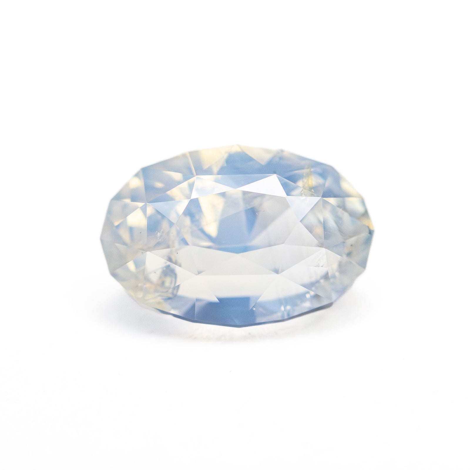 3.56ct 10.10x6.79x6.11mm Geo Oval Brilliant Sapphire 27488-01