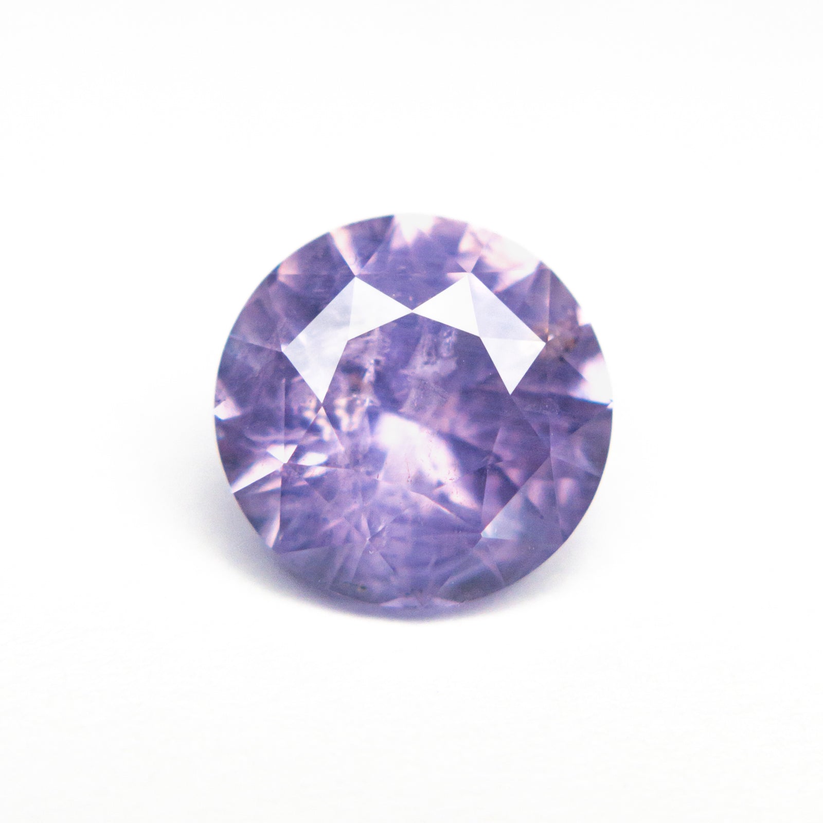 3.03ct 8.44x8.40x5.65mm Round Brilliant Sapphire 27496-01